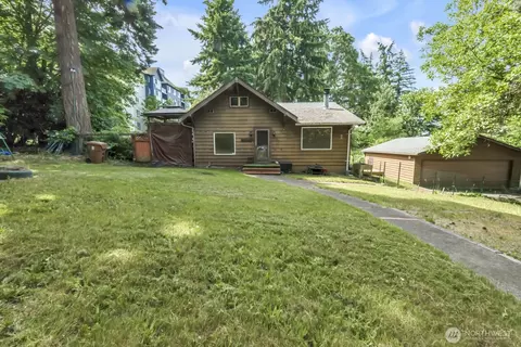 2502 S 40th St, Tacoma, WA 98409