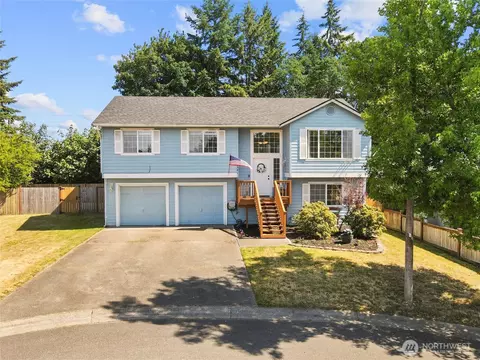 10541 Farwest Ct SE, Yelm, WA 98597