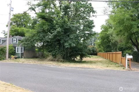1908 Gault St, Sumner, WA 98390