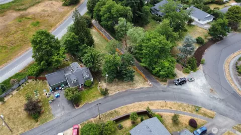 1908 Gault St, Sumner, WA 98390 photo 9