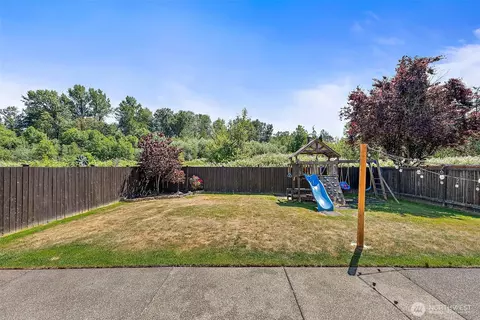 Exterior - 1208 Goldfinch Ave SW, Orting, WA 98360 photo 2 of 6