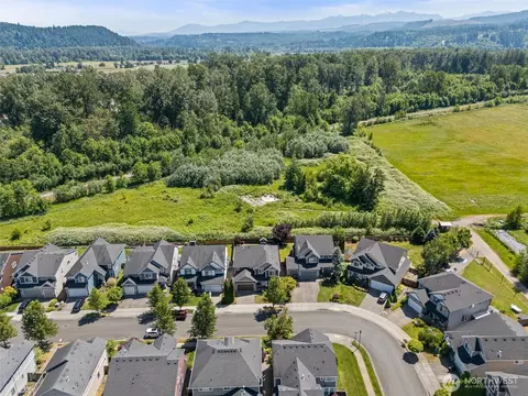 View/Area - 1208 Goldfinch Ave SW, Orting, WA 98360 photo 2 of 2