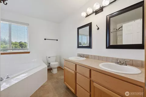 7165 Radius Loop SE, Lacey, WA 98513 photo 26