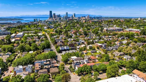 View/Area - 111 Martin Luther King Jr Way, Seattle, WA 98122 photo 1 of 2