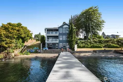 11402 N Lakeshore Dr, Lake Stevens, WA 98258