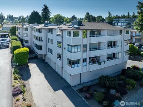 1113 5th Ave S #107, Edmonds, WA 98020
