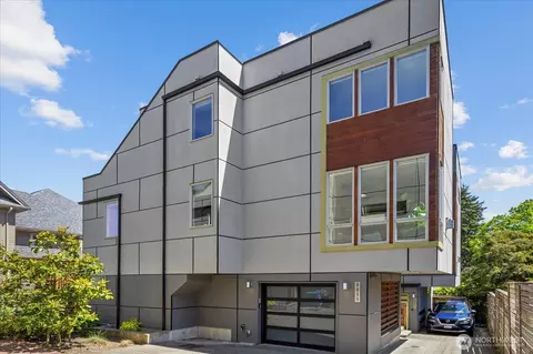 8838 Interlake Ave N, Seattle, WA 98103