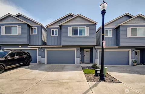 7407 NE 136th Ave, Vancouver, WA 98682