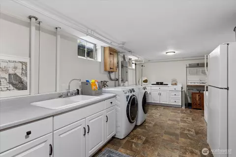1407 Rucker Ave, Everett, WA 98201 photo 31