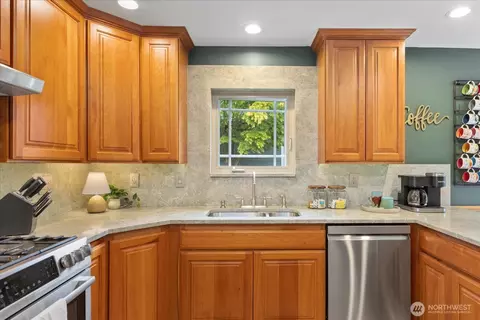 1407 Rucker Ave, Everett, WA 98201 photo 13