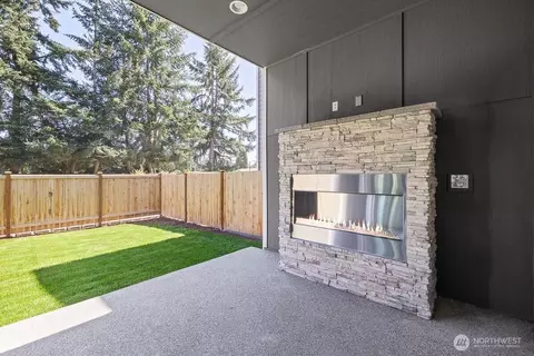 Exterior - 1418 238th St SE, Bothell, WA 98021 photo 2 of 2