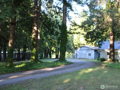 1051 Kelly Rd, Bellingham, WA 98226