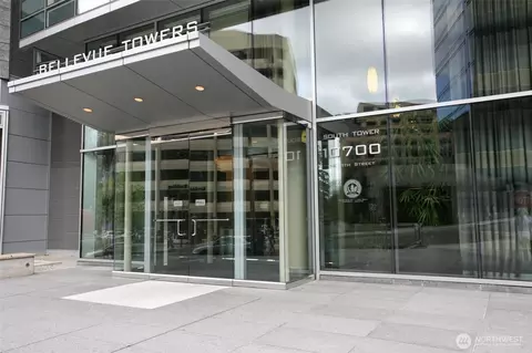 10700 NE 4th St #1014, Bellevue, WA 98004