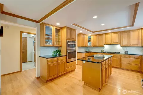 Kitchen - 4920 Seahurst Ave, Everett, WA 98203 photo 1 of 4