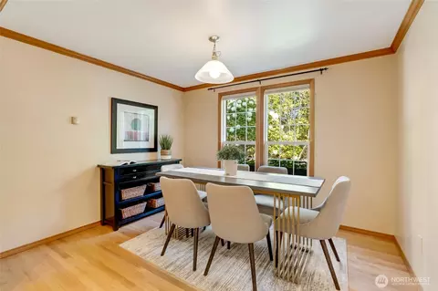 Dining - 4920 Seahurst Ave, Everett, WA 98203 photo 1 of 4