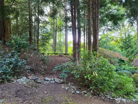 6308 NE 151st St, Kenmore, WA 98028