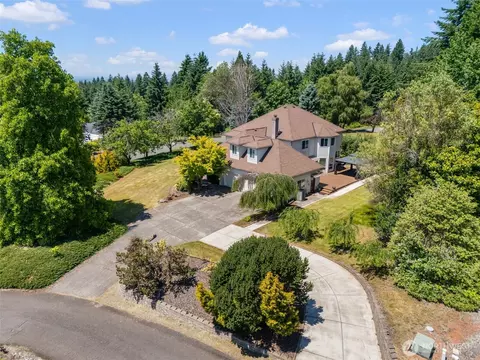 22702 NE 132nd Cir, Brush Prairie, WA 98606