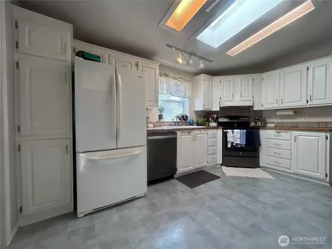 72 Misty Glen Ln, Sequim, WA 98382 photo 9