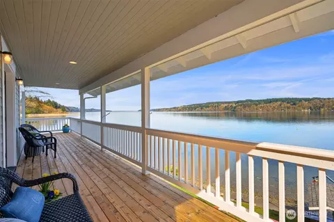 12979 Lala Cove Ln SE, Olalla, WA 98359