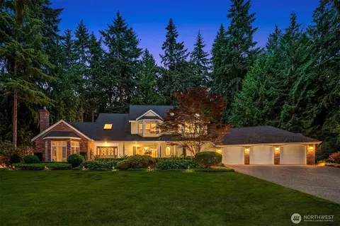 13312 165th Ave NE, Redmond, WA 98052