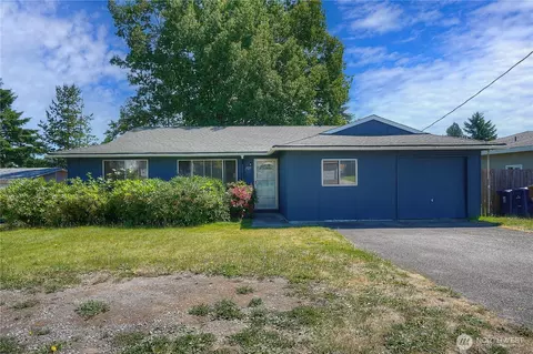 1927 65th Ave NE, Tacoma, WA 98422