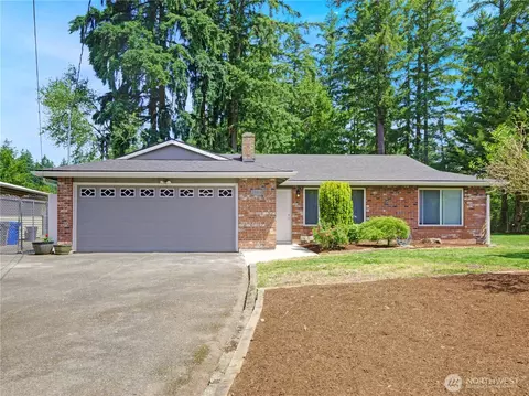 15518 SE 304th Pl, Kent, WA 98042