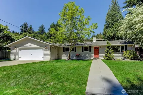 10852 NE 108th St, Kirkland, WA 98033