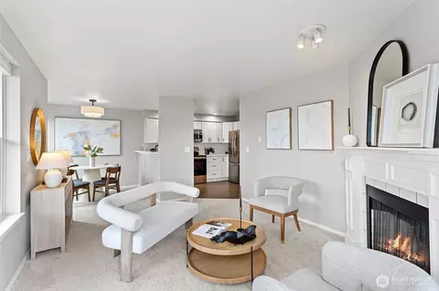 7814 Greenwood Ave N # 106, Seattle, WA 98103
