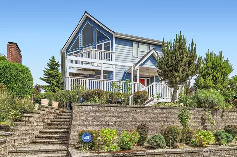 4138 13th Ave S, Seattle, WA 98108