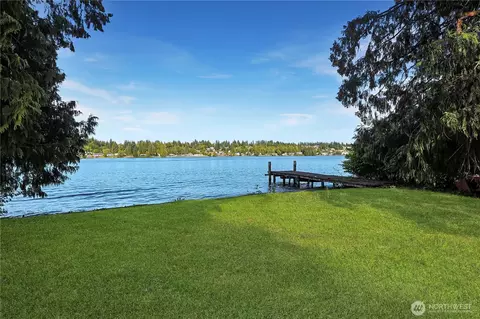 1408 Kitsap Lake Rd NW, Bremerton, WA 98312