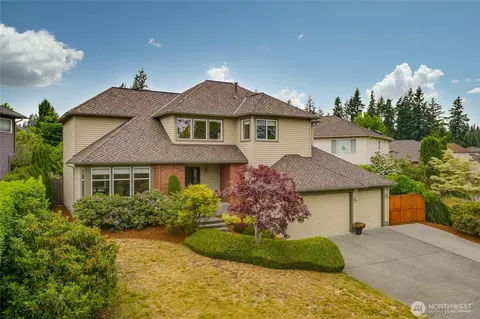 Exterior - 11318 34th Dr SE, Everett, WA 98208 photo 3 of 6