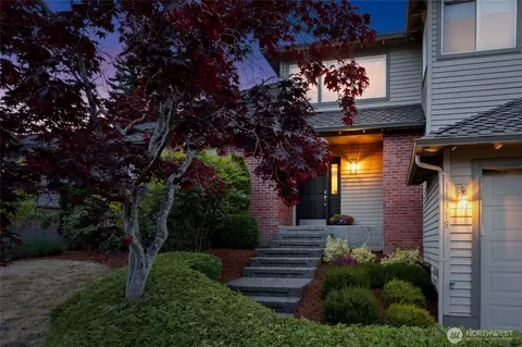 Exterior - 11318 34th Dr SE, Everett, WA 98208 photo 2 of 6