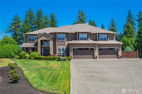22013 26th St E, Lake Tapps, WA 98391