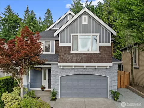 11832 158th Ave NE, Redmond, WA 98052
