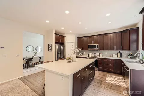 Kitchen - 4015 134th Pl SE, Mill Creek, WA 98012 photo 1 of 4