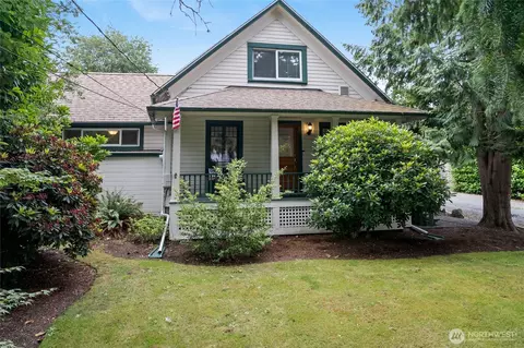 8213 S Fawcett Ave, Tacoma, WA 98408
