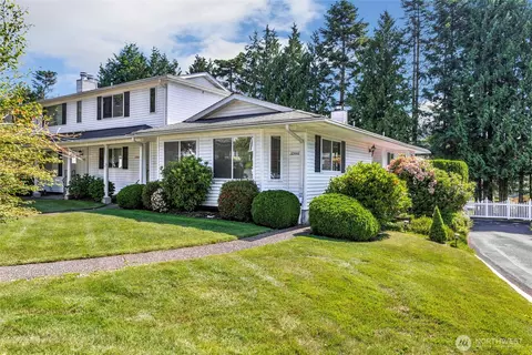 32446 2nd Pl S #136, Federal Way, WA 98003