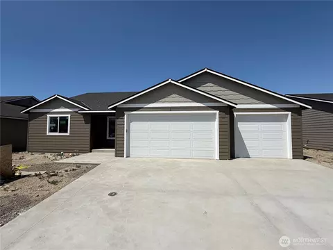 2387 Noah St SE, East Wenatchee, WA 98802