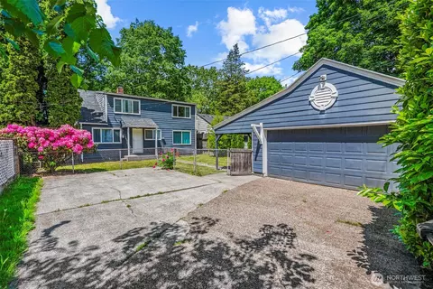 Exterior - 516 26th Ave, Longview, WA 98632 photo 8 of 8