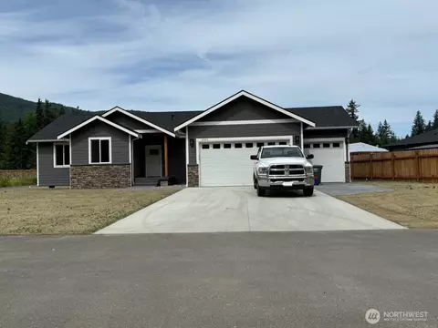 6523 Watson Loop, Maple Falls, WA 98266 photo 2
