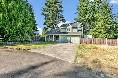 11203 206th Avenue Ct E, Bonney Lake, WA 98391