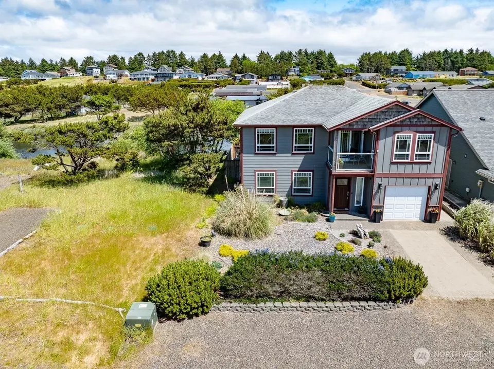View/Area - 32500 G St, Ocean Park, WA 98640 photo 1 of 4