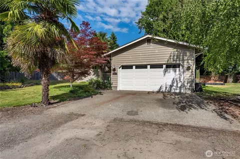 5850 Rest Pl NE, Bremerton, WA 98311