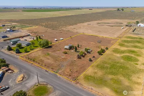 13214 NE 10 Rd, Moses Lake, WA 98837
