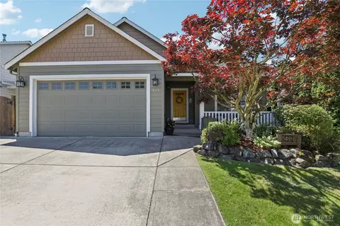 425 NW 151st St, Vancouver, WA 98685