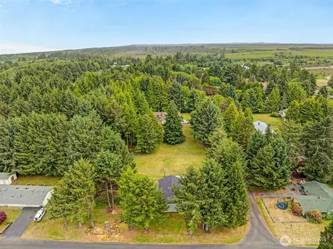 46 Schram Dr, Hoquiam, WA 98550