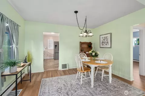 Dining - 2319 Gale Pl, Everett, WA 98203 photo 1 of 2