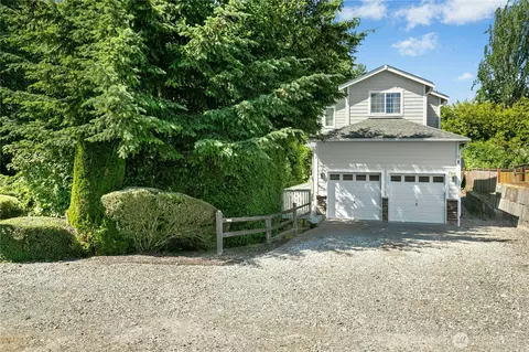 6205 26th St NE, Tacoma, WA 98422
