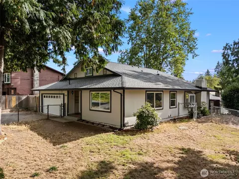 1737 NW Chena Rd, Bremerton, WA 98311