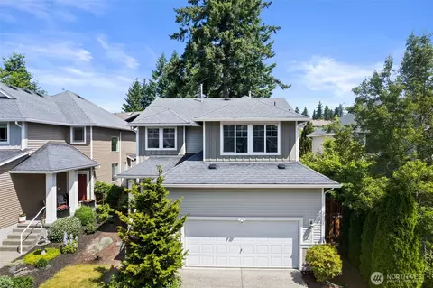 21552 SE 275th Ct, Maple Valley, WA 98038